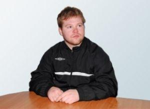 Иван Лихотников: «Здесь занимаюсь любимым делом — играю в хоккей»