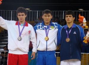 Олимпийский чемпион Жанибек Кандыбаев
