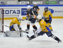 Завершился второй тур ЧРК-2000 по хоккею