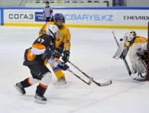 Завершился второй тур ЧРК-2000 по хоккею