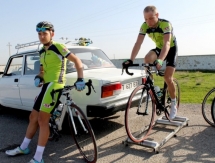 Фоторепортаж с зимнего чемпионата Казахстана по велогонкам