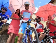 Винченцо Нибали сохранил лидерство в общем зачете «Джиро д’Италия»