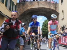 Винченцо Нибали сохранил лидерство в общем зачете «Джиро д’Италия»