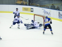 «Казцинк-Торпедо» закрыл сезон товарищеской игрой с болельщиками