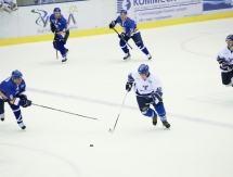 «Казцинк-Торпедо» закрыл сезон товарищеской игрой с болельщиками