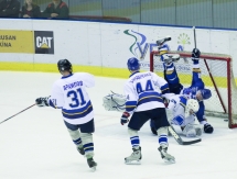 «Казцинк-Торпедо» закрыл сезон товарищеской игрой с болельщиками