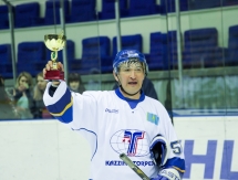 «Казцинк-Торпедо» закрыл сезон товарищеской игрой с болельщиками