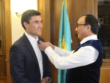 Серик Сапиев посетил Евразийский национальный университет