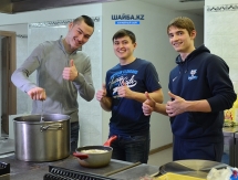 Хоккеисты «Снежных Барсов» сменили амплуа