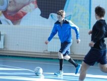 Молодежка «Барыса» продолжает работу