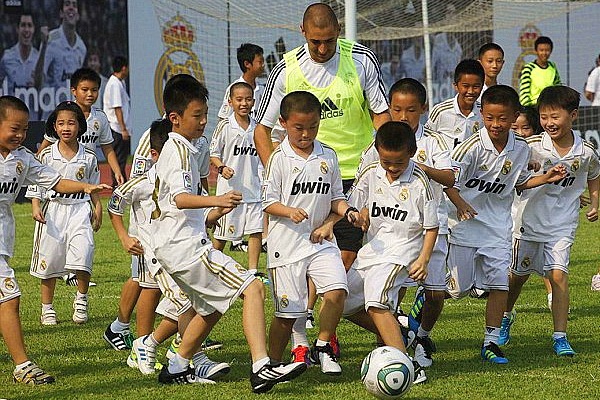 В испании уделяют особое внимание воспитанию будущего поколения футболистов
