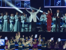 Звезды фигурного катания стали «казахами» или как прошло очередное ледовое шоу Дениса Тена