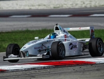 Пилотесса Astana Motorsports дебютировала на Кубке Азии