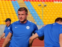 «Иртыш» провел тренировку на «Мунайшы»