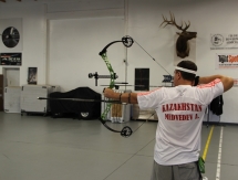 Лучник из Павлодара оставил должность начальника ради Паралимпиады в Рио