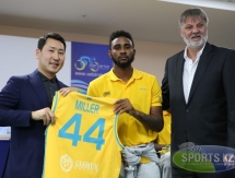 «Астана» представила новичков