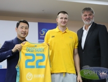 «Астана» представила новичков