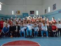 Урок «Физкульт-Ура» с олимпийским призером Сметовым прошел в Таразе