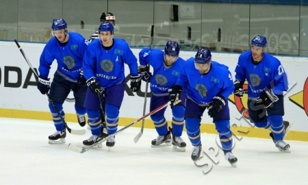 
Казахстанские хоккеисты победили Австрию на старте чемпионата мира-2017