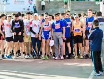 В летнем забеге в Алматы приняли участие более 600 человек