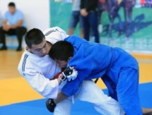 Казахстанец отдал победу своему земляку в финале чемпионата Азии по джиу-джитсу