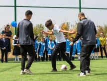 Игроки «Кайрата» презентовали спортивный объект для школы-интерната