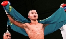 Небитый казахстанский боксер победил оппонента с 38 боями в профи в Алматы