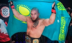 Казахстанец Артем Резников сенсационно выиграл соглавный бой турнира АСА 111