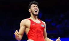 Ризабек Айтмухан сразится с чемпионом мира за «золото» ЧА-2024