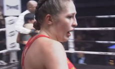 Появилось видео нокаута Ангелины Лукас в бою за два титула чемпионки мира