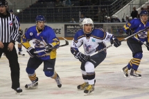 Фоторепортаж с матча ВХЛ «Дизель» — «Казцинк-Торпедо» 1:4