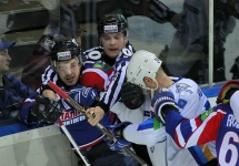 Фоторепортаж с матча КХЛ «Металлург» Мг — «Барыс» 1:2