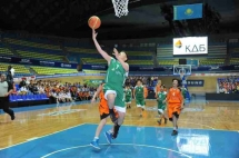 На паркете — школьники!