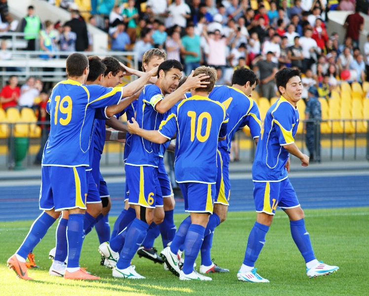 Фоторепортаж с товарищеского матча Казахстан — Кыргызстан 5:2