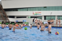 Жаркое лето ледового Дворца