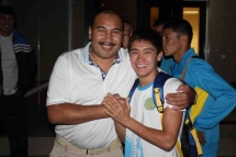 Олимпийская сборная Казахстана по боксу вылетела в Лондон