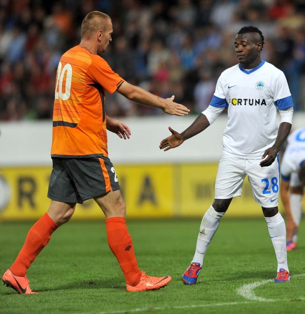 Фоторепортаж с матча второго отборочного раунда Лиги Чемпионов «Слован» — «Шахтер» 1:0