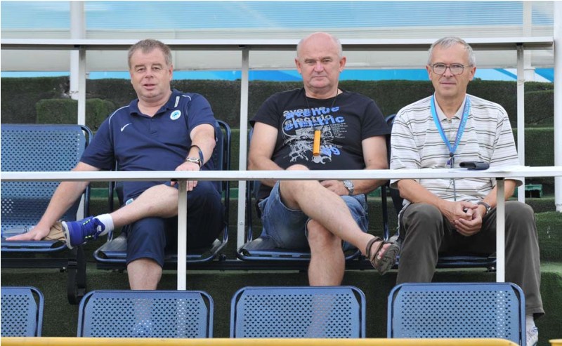 Фоторепортаж с тренировки «Слована» в Караганде