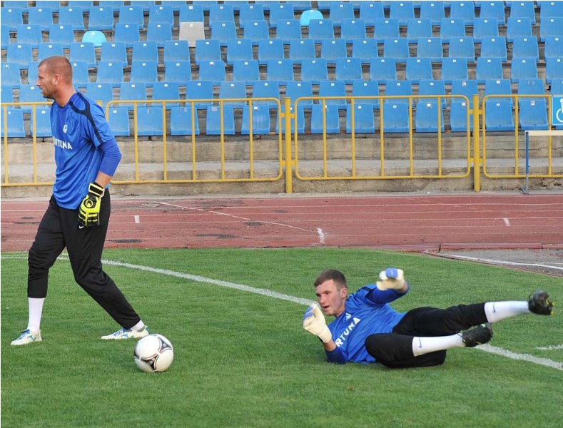 Фоторепортаж с тренировки «Слована» в Караганде