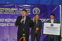 Достойная награда для лучших футболистов