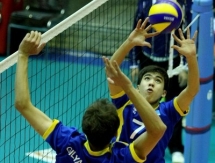 Юниоры — десятые