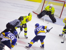 Фоторепортаж с матча ВХЛ «Казцинк-Торпедо» — «Сарыарка» 3:5