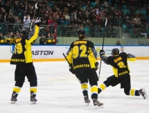 Фоторепортаж с матча ВХЛ «Сарыарка» — «Лада» 2:1 Б