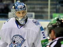 Фоторепортаж с матча КХЛ «Металлург» Мг — «Барыс» 5:1