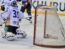 Фоторепортаж с матча КХЛ «Металлург» Мг — «Барыс» 5:1