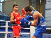 Фоторепортаж с дневной сессии четвертьфиналов чемпионата Казахстана по боксу