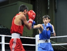 Фоторепортаж с вечерней сессии четвертьфиналов чемпионата Казахстана по боксу