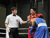 Фоторепортаж с вечерней сессии четвертьфиналов чемпионата Казахстана по боксу