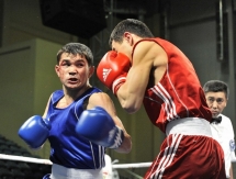 Фоторепортаж с вечерней сессии четвертьфиналов чемпионата Казахстана по боксу