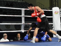 Фоторепортаж с вечерней сессии четвертьфиналов чемпионата Казахстана по боксу